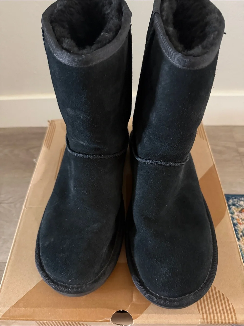 Koolaburra by Ugg Black Suede Mid-Calf Shearling Boots size 8.5